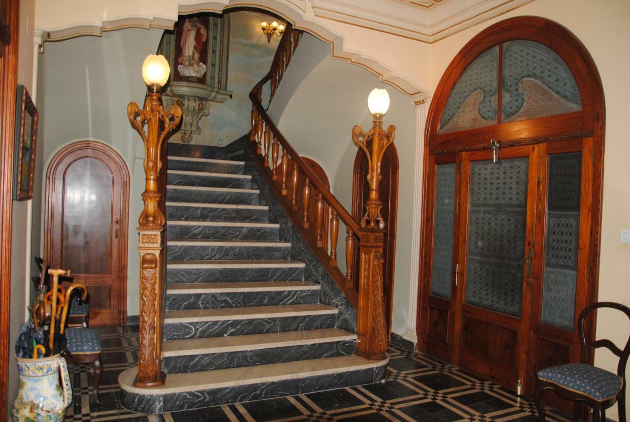 Casa Singular Dona Lola Villa เปเดรเกร์ ภายนอก รูปภาพ