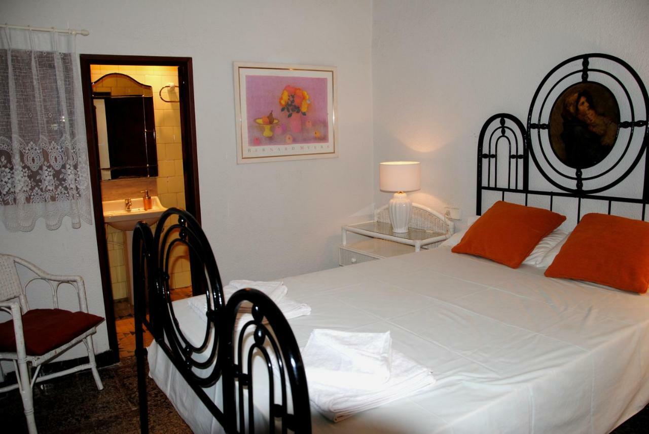 Casa Singular Dona Lola Villa เปเดรเกร์ ภายนอก รูปภาพ