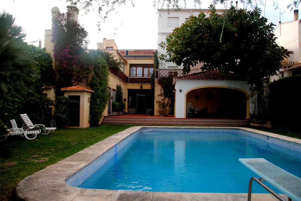 Casa Singular Dona Lola Villa เปเดรเกร์ ภายนอก รูปภาพ